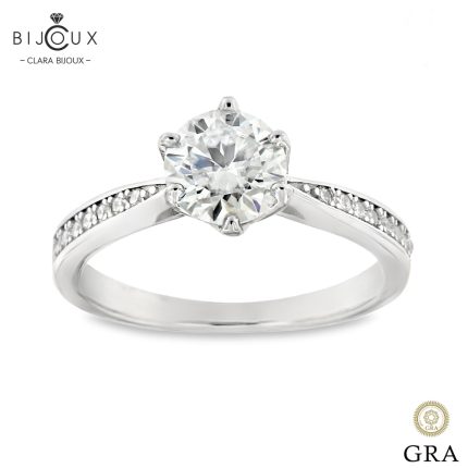 Сребърен годежен пръстен с мойсанит 1.0ct | Clara Bijoux