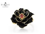 Пръстен „Черна роза“ със златна позлатка и гранат Clara Bijoux – изглед отпред