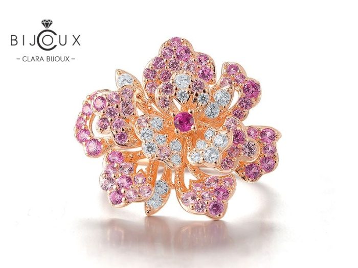 Сребърен пръстен цвете с розова позлатка и розови сапфири Clara Bijoux – изглед отпред