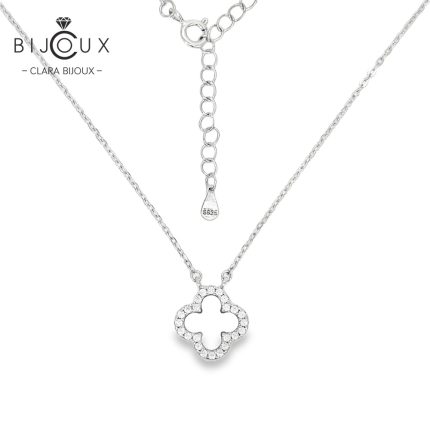 Елегантно родирано сребърно колие с детелинка от бял седеф Clara Bijoux