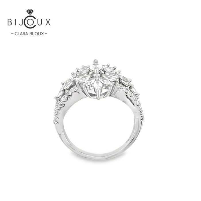 Дизайнерски пръстен от родирано сребро с фасетирани бели камъни Clara Bijoux
