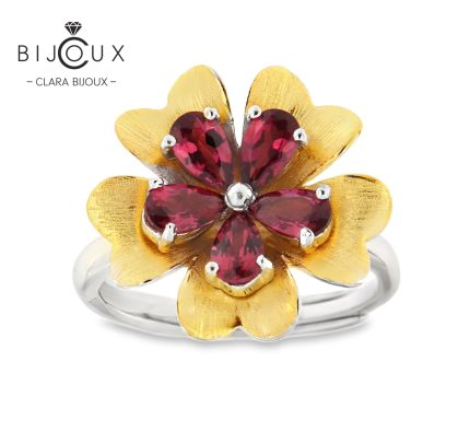 бутиков пръстен с естествени пиропи