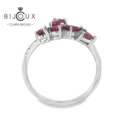 Бутиков сребърен пръстен с естествени пиропи Clara Bijoux