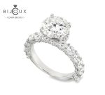 луксозен сребърен пръстен с голям мойсанит 3ct