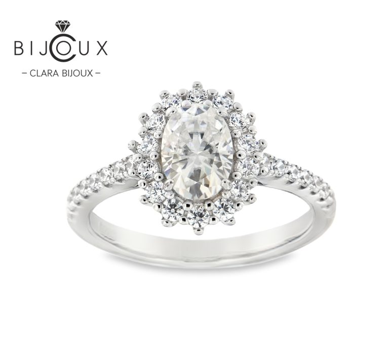 сребърен пръстен овален мойсанит clara bijoux – наклонен изглед