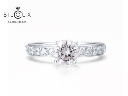 Сребърен годежен пръстен с бял камък Clara Bijoux