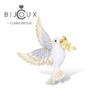 Бутикова сребърна брошка гълъб Clara Bijoux с бял емайл