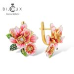 Бутикови позлатени сребърни обеци Verde Blossom със зелени шпинели, бял цирконий и розов флорален емайл – Clara Bijoux