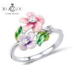 Дизайнерски сребърен пръстен Spring Melody с розово и лилаво цвете, зелен емайл и бели цирконии – Clara Bijoux